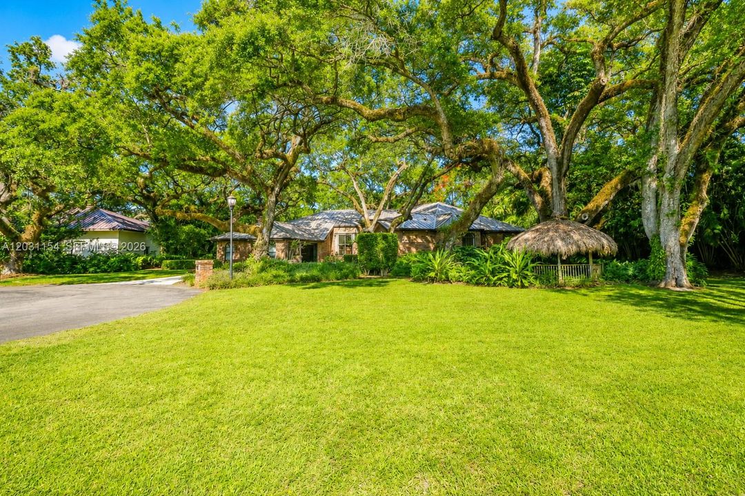 For Sale: $2,950,000 (4 beds, 4 baths, 4404 Square Feet)