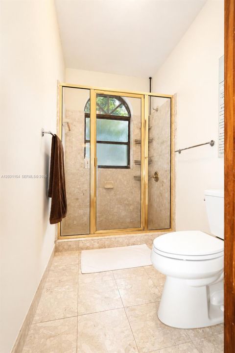 For Sale: $2,950,000 (4 beds, 4 baths, 4404 Square Feet)