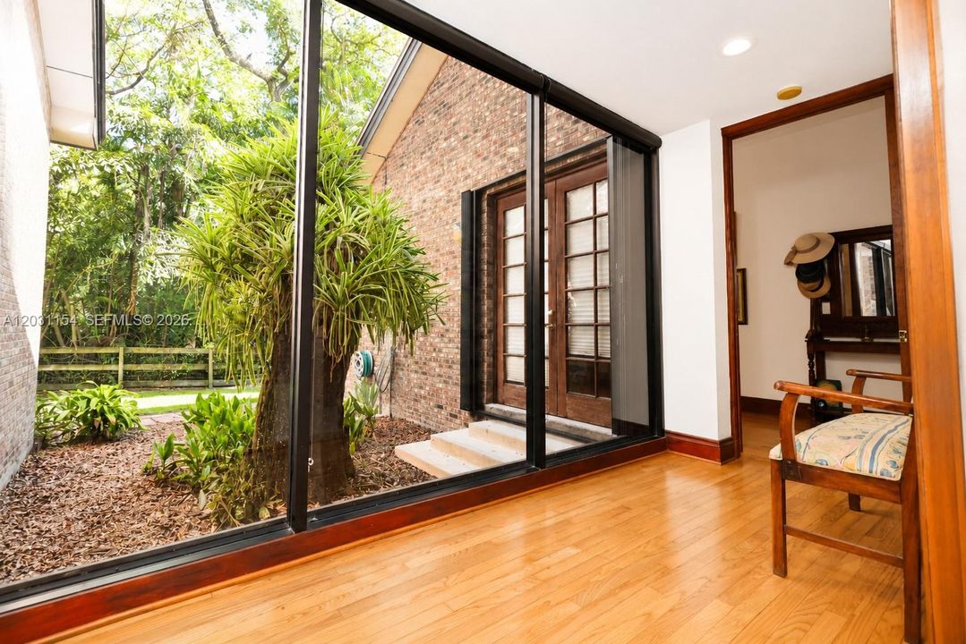 For Sale: $2,950,000 (4 beds, 4 baths, 4404 Square Feet)