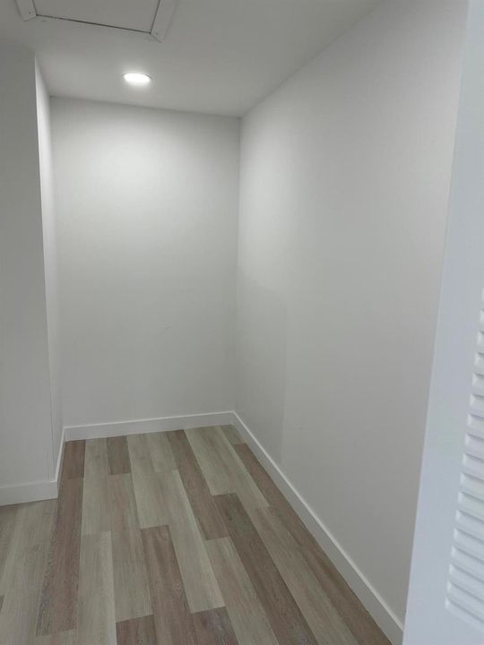 Primary Walk in Closet