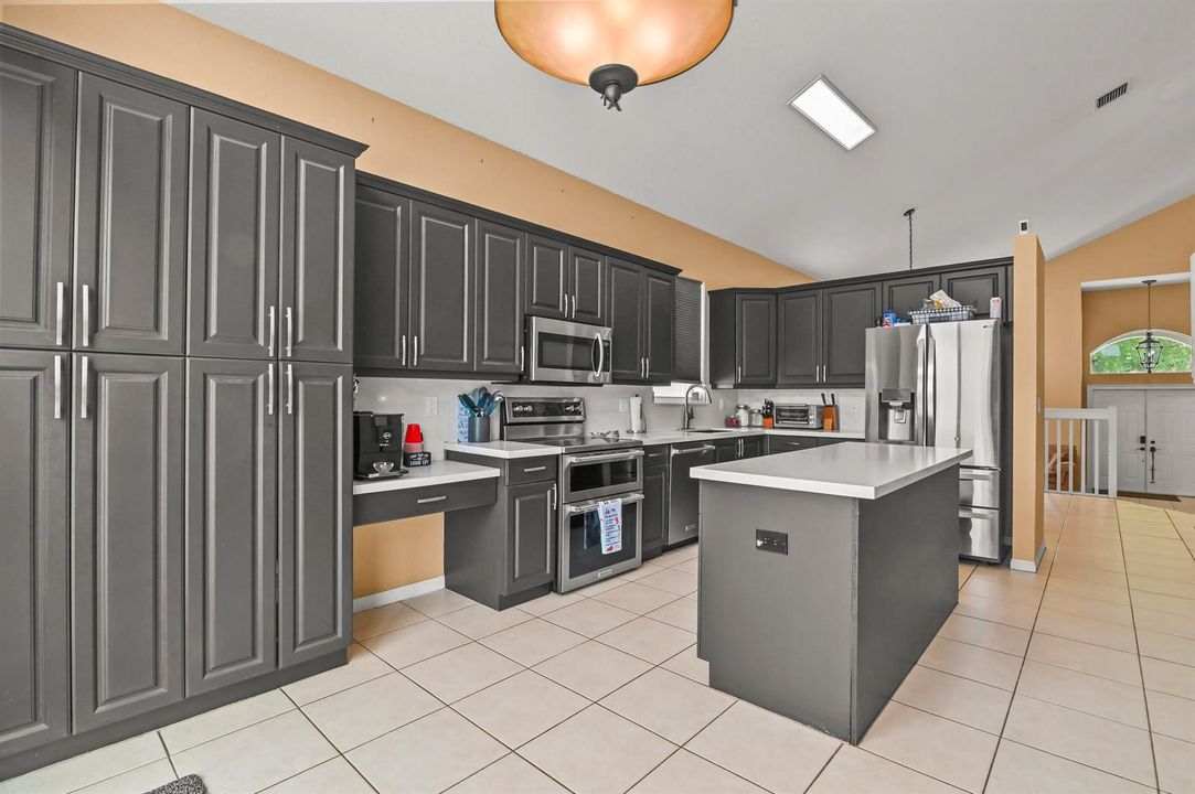 26 Kitchen 03