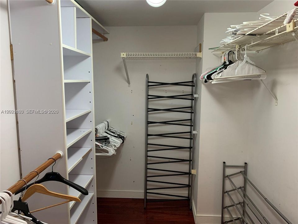 En Renta: $2,350 (1 camas, 1 baños, 900 Pies cuadrados)