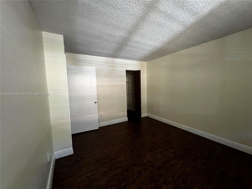 For Rent: $1,520 (1 beds, 1 baths, 785 Square Feet)