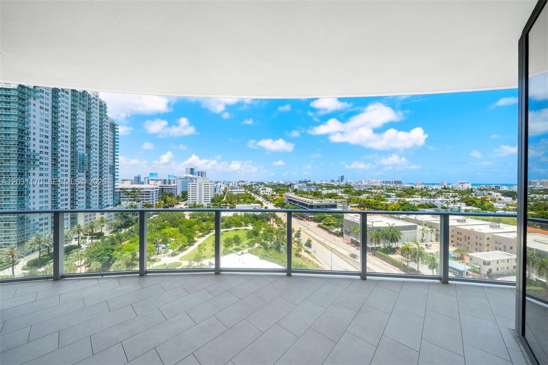 For Rent: $16,000 (2 beds, 2 baths, 1516 Square Feet)
