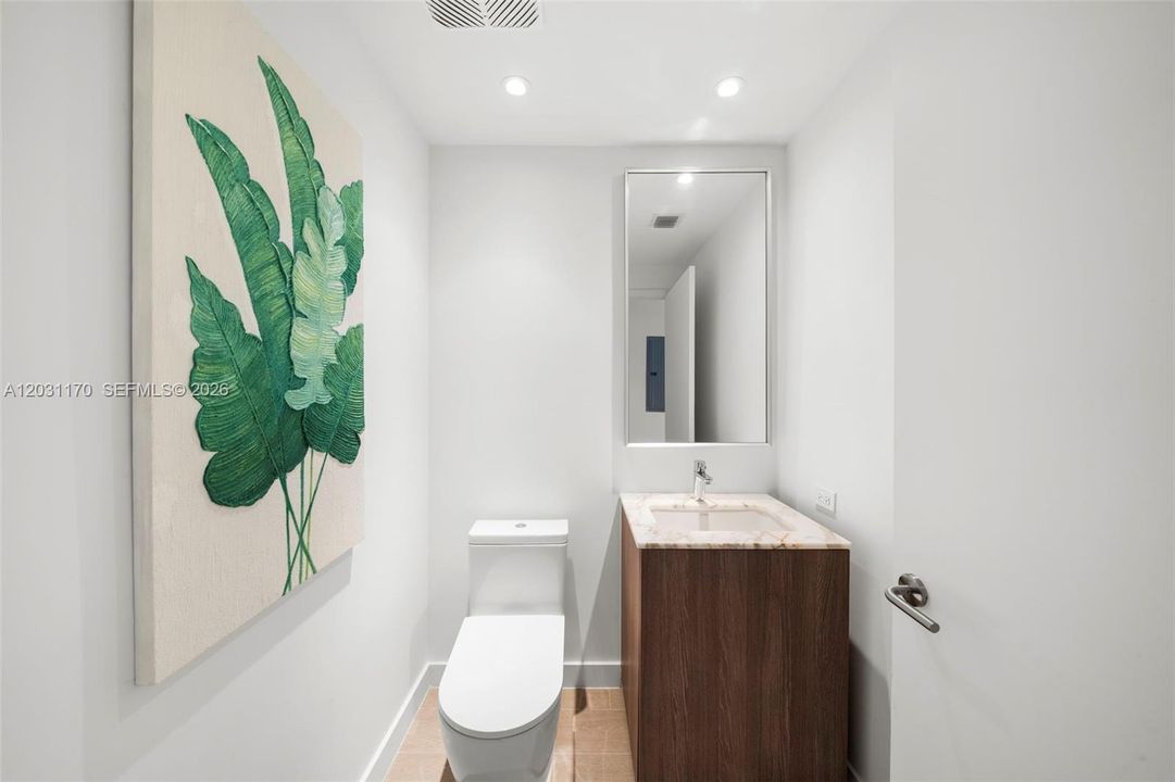 For Rent: $16,000 (2 beds, 2 baths, 1516 Square Feet)