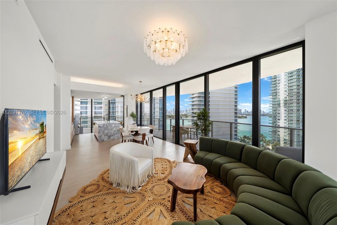For Rent: $16,000 (2 beds, 2 baths, 1516 Square Feet)