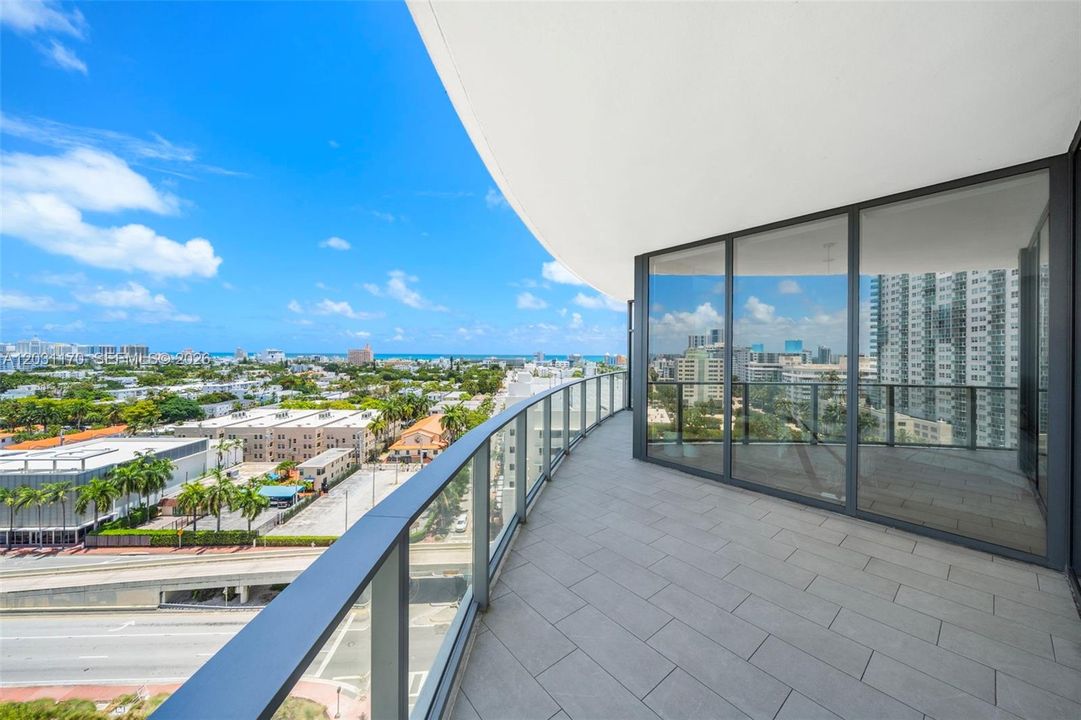For Rent: $16,000 (2 beds, 2 baths, 1516 Square Feet)
