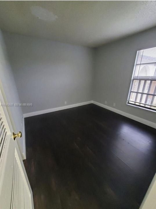 For Rent: $1,800 (2 beds, 2 baths, 800 Square Feet)