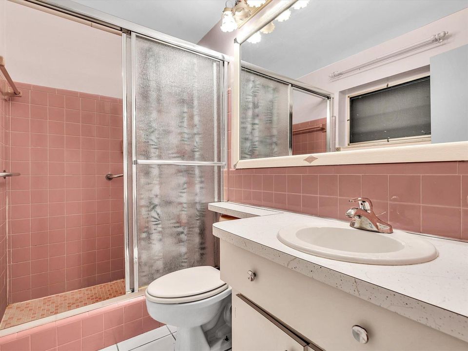 46-Bath 2