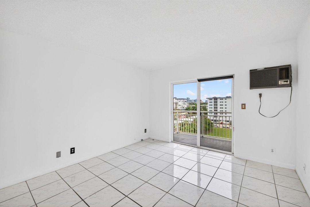 13-web-or-mls-699A4792