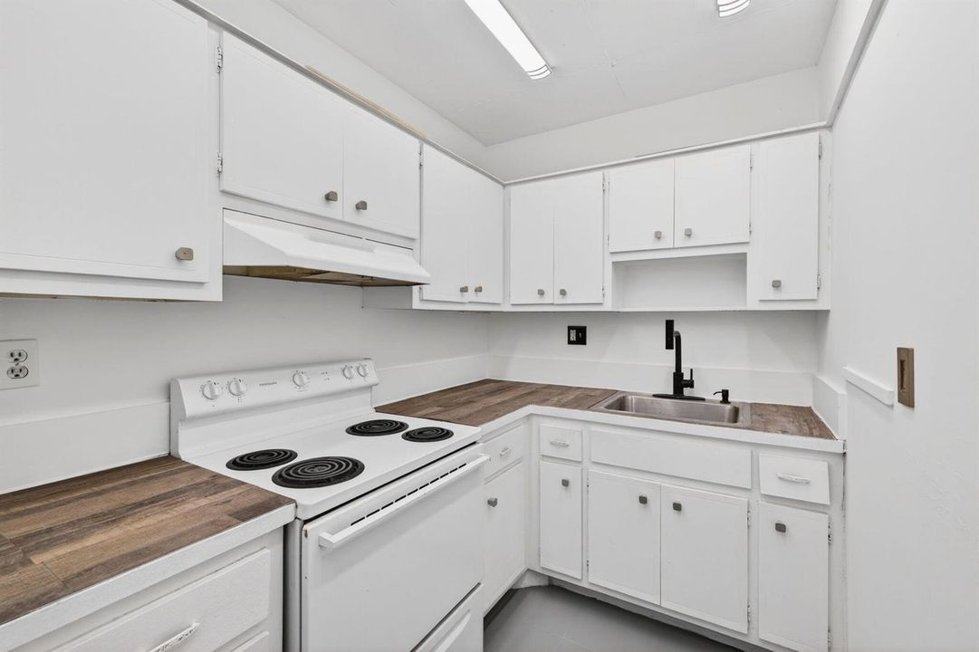 22-web-or-mls-699A4877