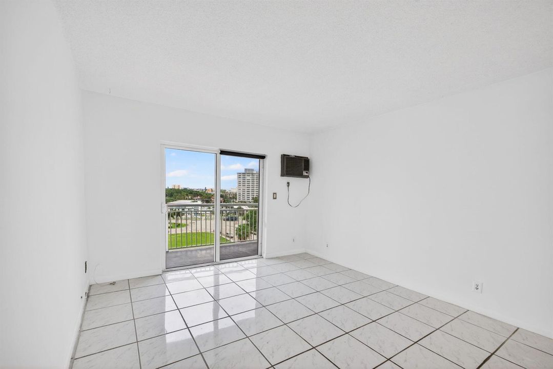 14-web-or-mls-699A4797