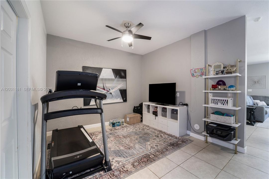 For Sale: $525,000 (3 beds, 2 baths, 1608 Square Feet)