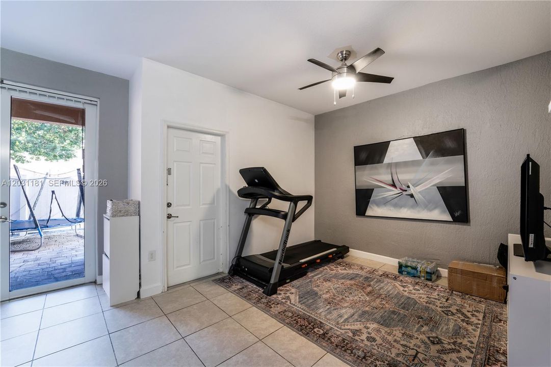For Sale: $525,000 (3 beds, 2 baths, 1608 Square Feet)