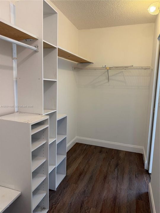 For Rent: $2,700 (2 beds, 2 baths, 1224 Square Feet)