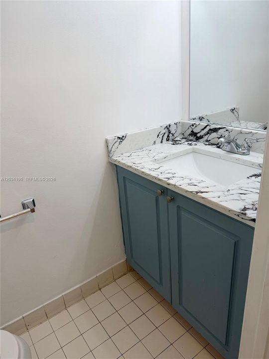 For Rent: $2,700 (2 beds, 2 baths, 1224 Square Feet)