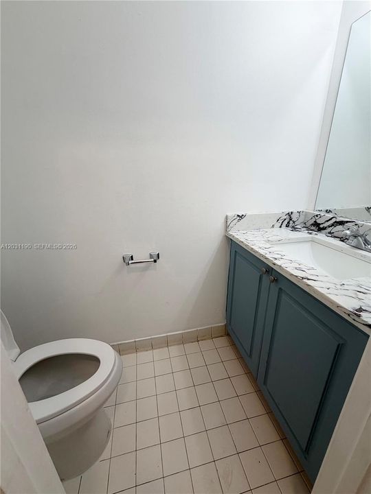 For Rent: $2,700 (2 beds, 2 baths, 1224 Square Feet)