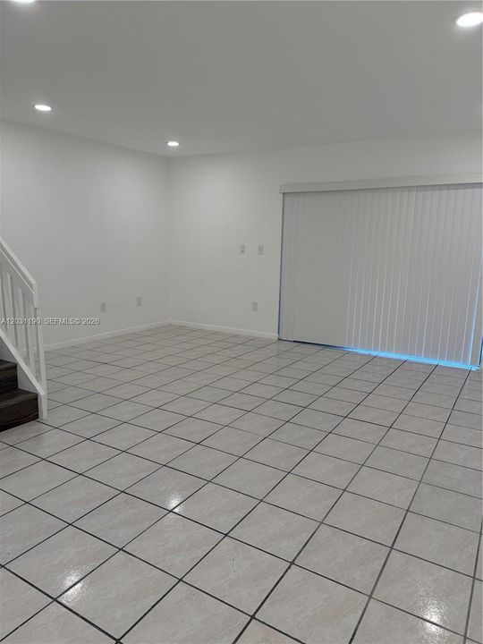 For Rent: $2,700 (2 beds, 2 baths, 1224 Square Feet)