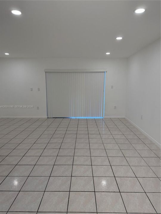 For Rent: $2,700 (2 beds, 2 baths, 1224 Square Feet)