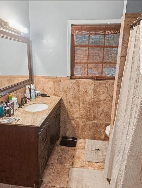 For Sale: $599,000 (2 beds, 2 baths, 1715 Square Feet)