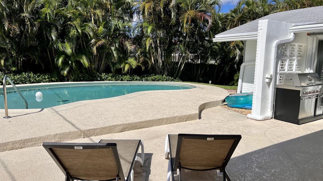 Pool 1