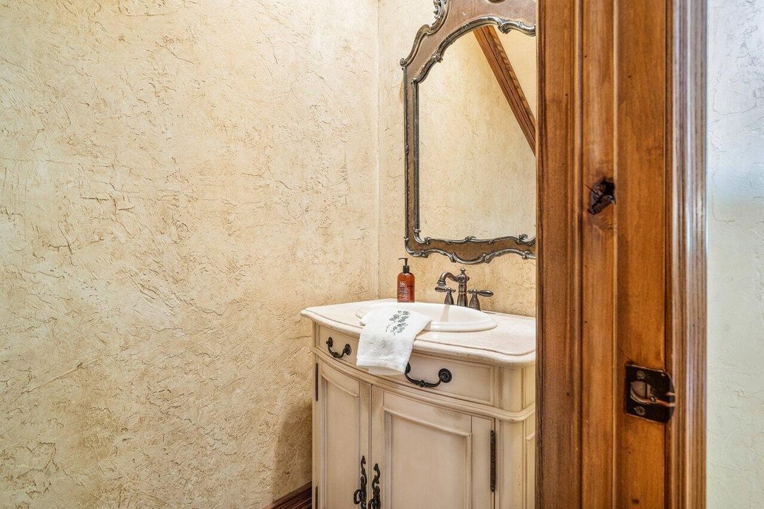 012-4560South25thStreet-FortPierce-FL-34