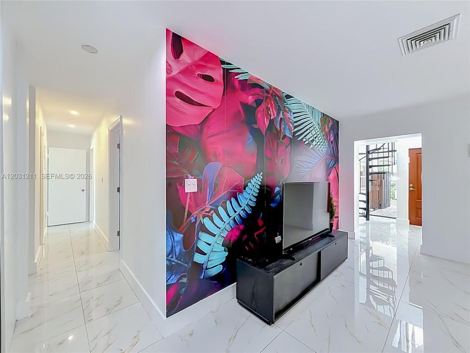 For Sale: $1,700,000 (4 beds, 4 baths, 2768 Square Feet)
