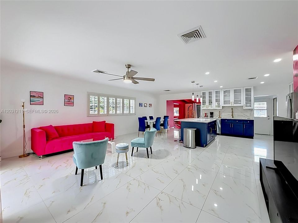 For Sale: $1,700,000 (4 beds, 4 baths, 2768 Square Feet)
