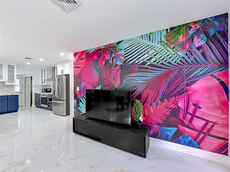 For Sale: $1,700,000 (4 beds, 4 baths, 2768 Square Feet)