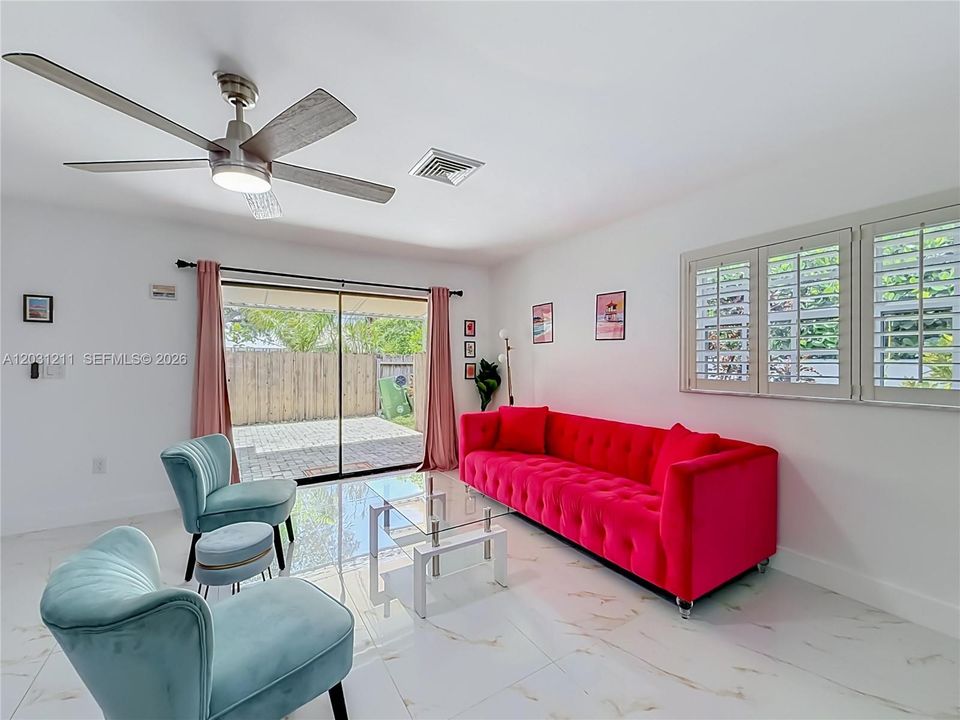 For Sale: $1,700,000 (4 beds, 4 baths, 2768 Square Feet)