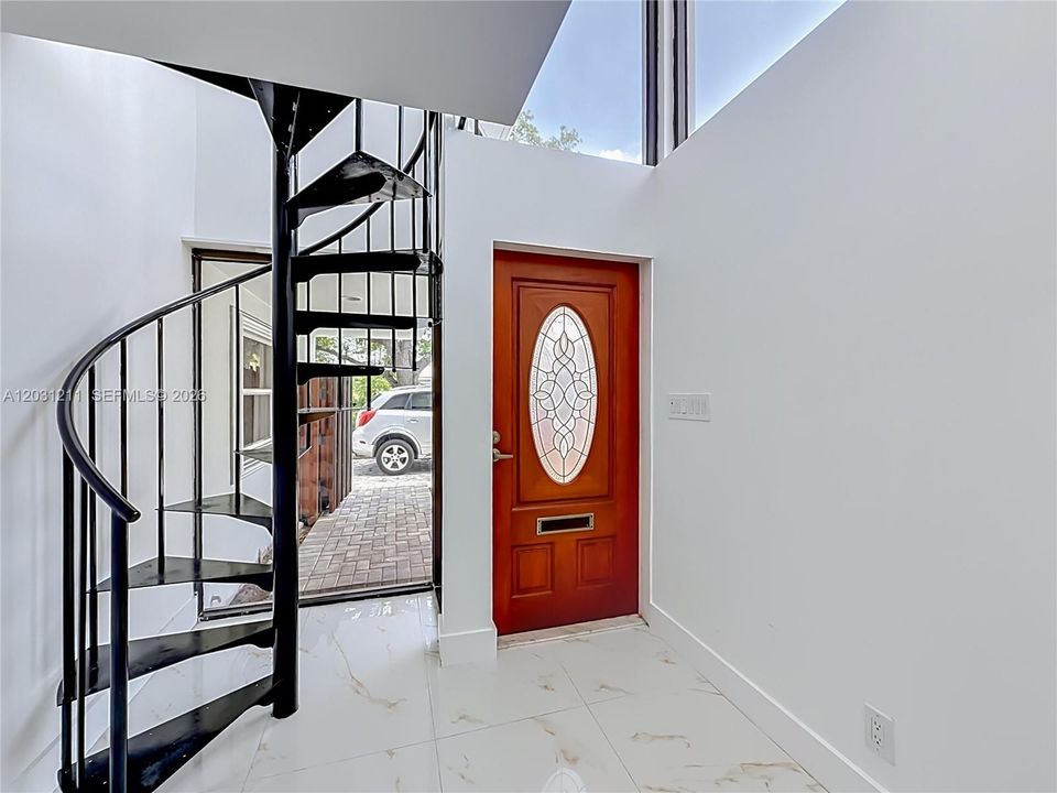 For Sale: $1,700,000 (4 beds, 4 baths, 2768 Square Feet)