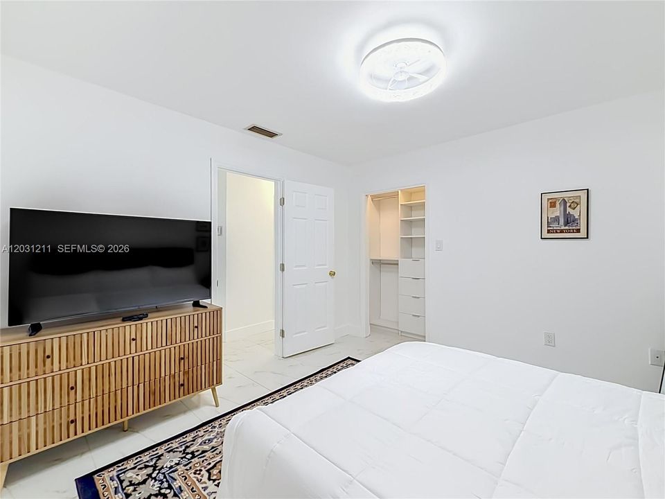 For Sale: $1,700,000 (4 beds, 4 baths, 2768 Square Feet)