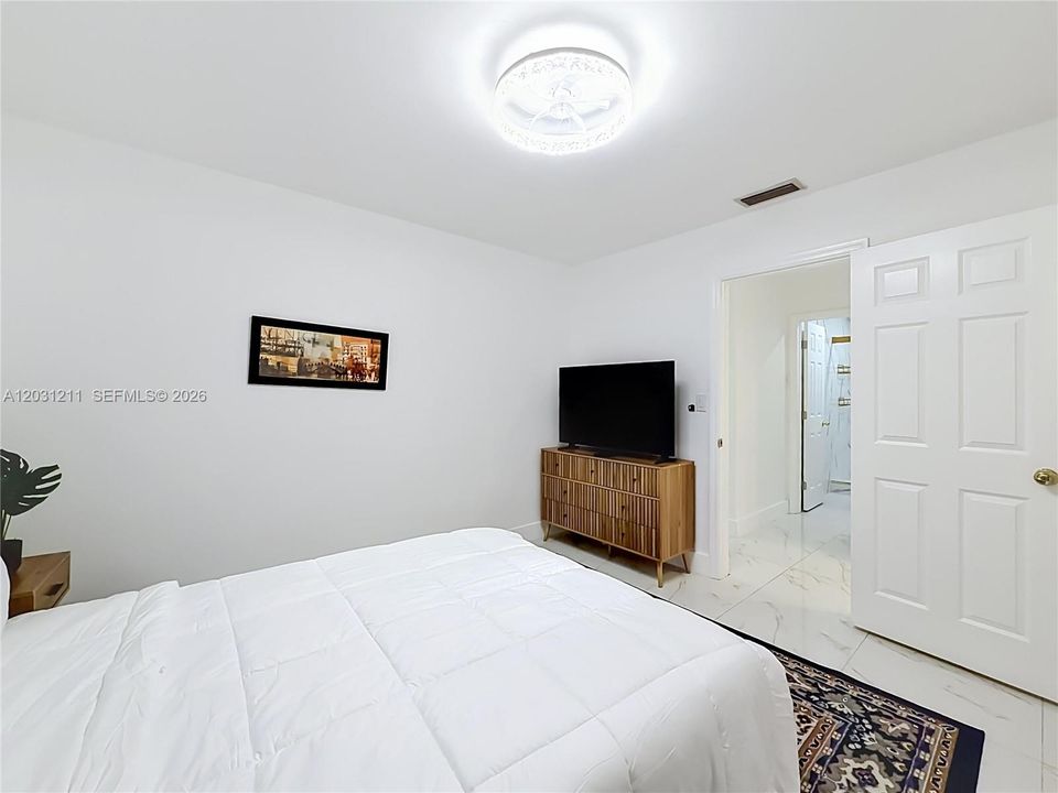 For Sale: $1,700,000 (4 beds, 4 baths, 2768 Square Feet)