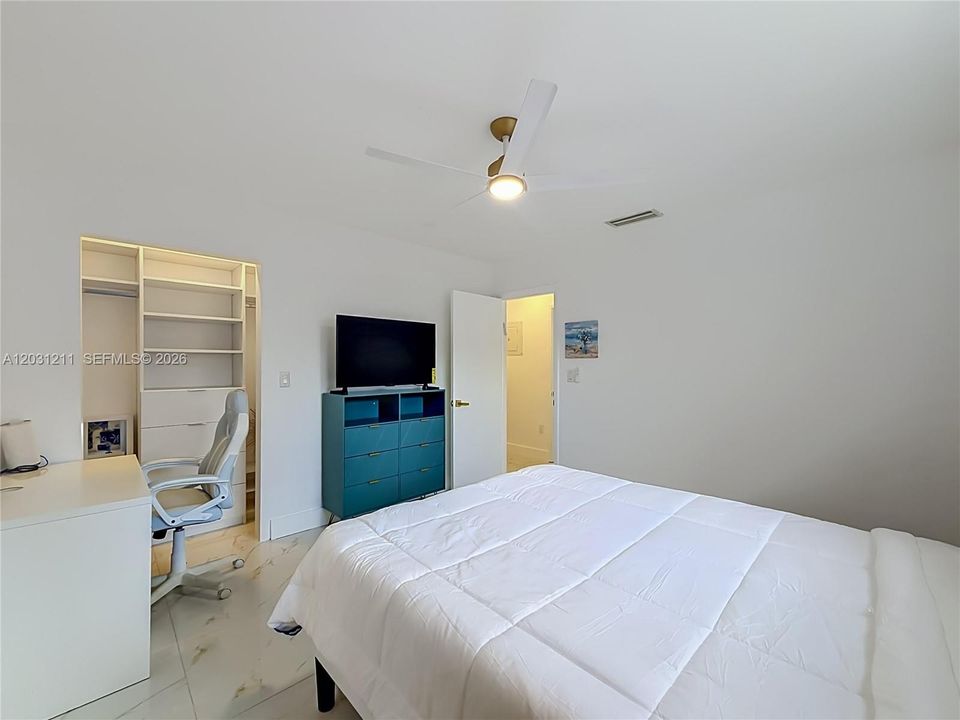 For Sale: $1,700,000 (4 beds, 4 baths, 2768 Square Feet)