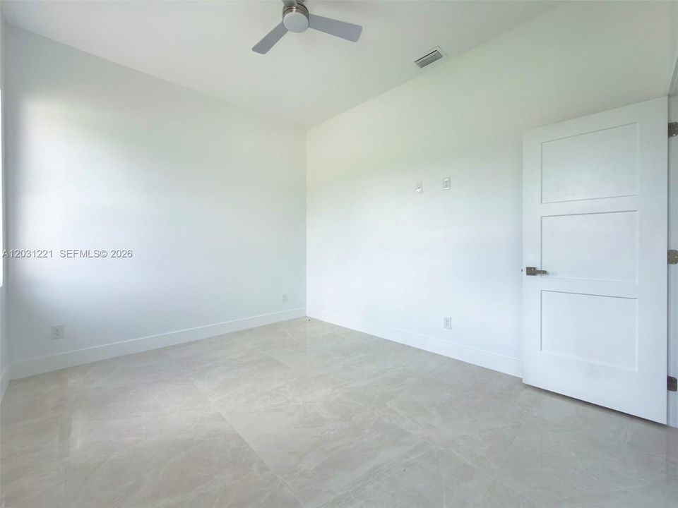For Sale: $359,000 (4 beds, 2 baths, 2345 Square Feet)