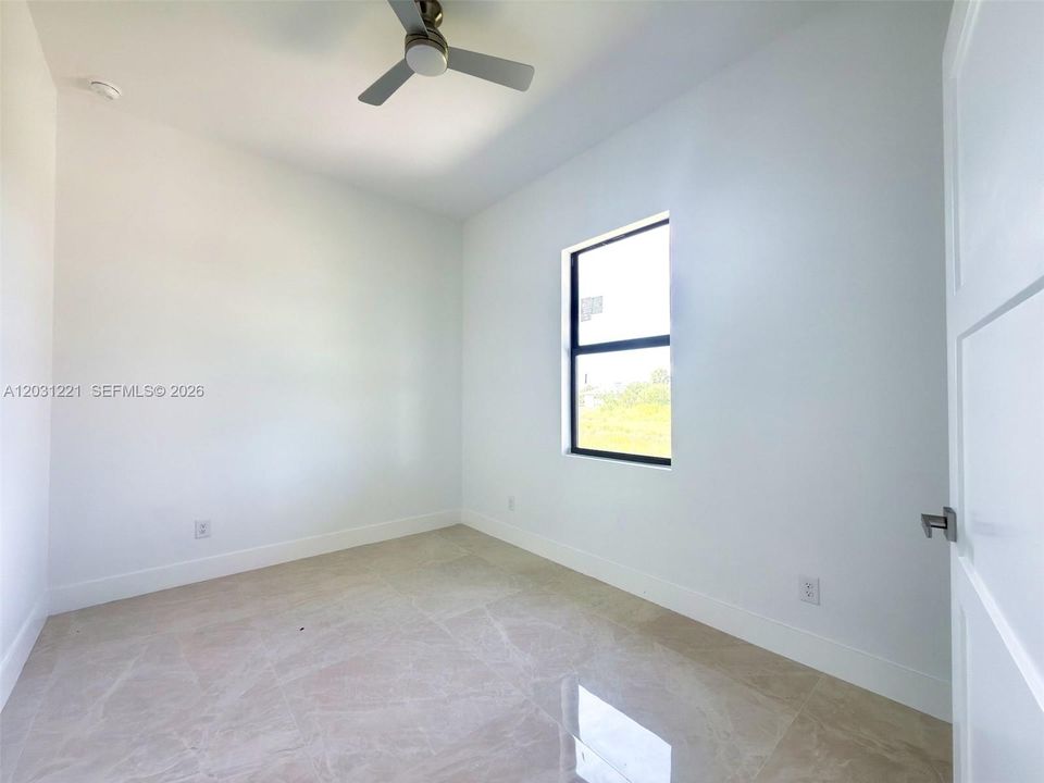 For Sale: $359,000 (4 beds, 2 baths, 2345 Square Feet)
