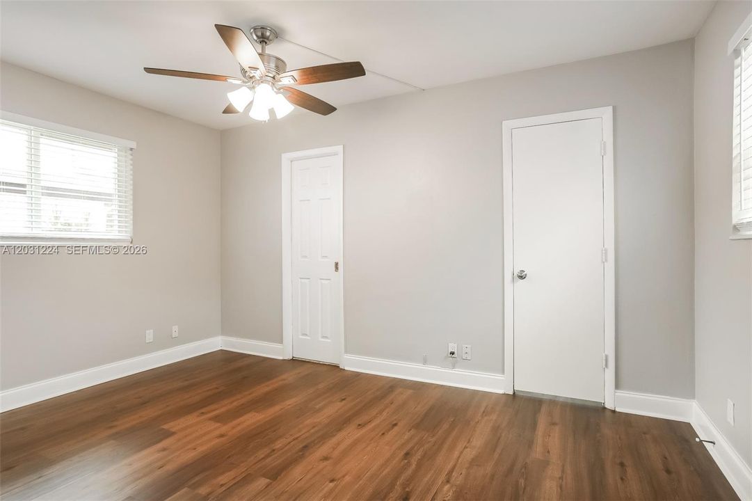 For Rent: $3,330 (3 beds, 2 baths, 1777 Square Feet)