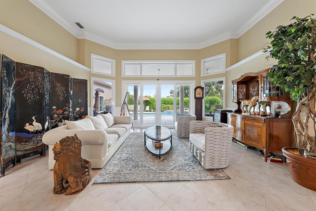 8905 Marlamoor Lane