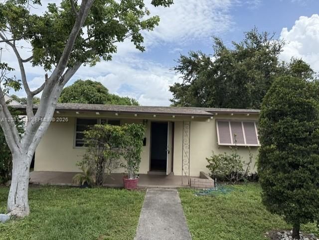 For Rent: $1,995 (2 beds, 1 baths, 1000 Square Feet)