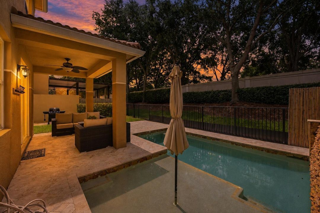 Custom Pool