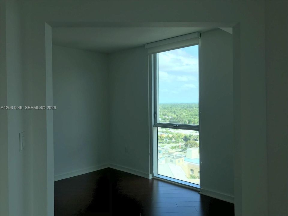 For Rent: $2,500 (1 beds, 1 baths, 657 Square Feet)