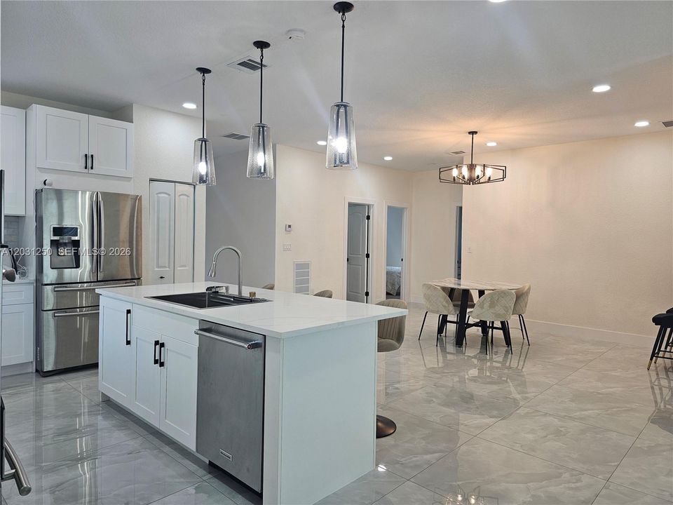 For Sale: $699,000 (4 beds, 3 baths, 2450 Square Feet)