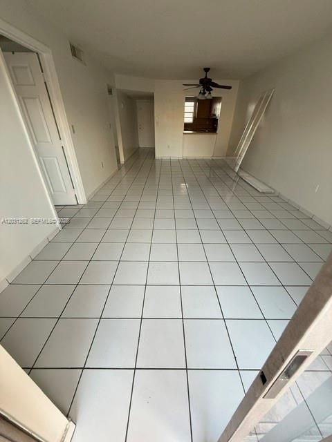 For Sale: $240,000 (2 beds, 2 baths, 890 Square Feet)