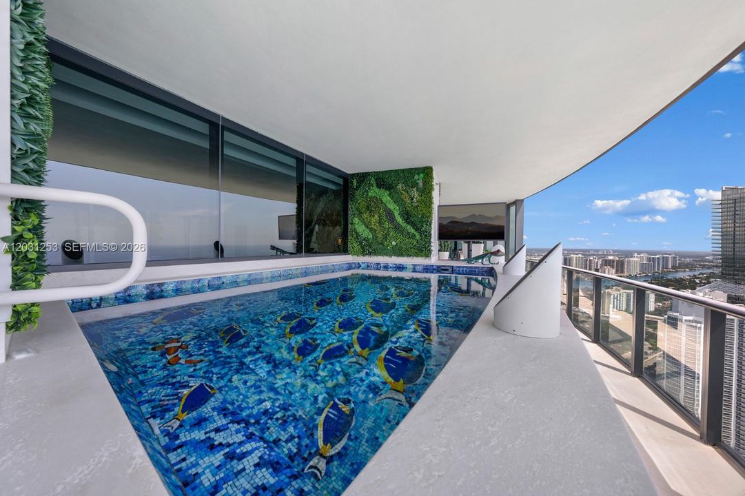 For Sale: $16,950,000 (4 beds, 4 baths, 6121 Square Feet)