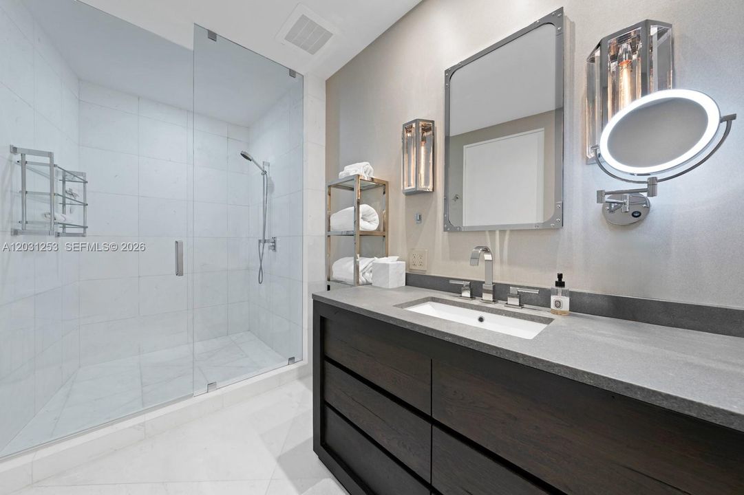 For Sale: $16,950,000 (4 beds, 4 baths, 6121 Square Feet)