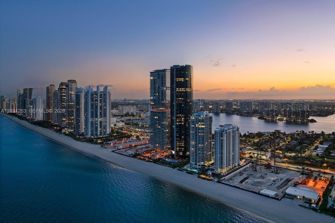 For Sale: $16,950,000 (4 beds, 4 baths, 6121 Square Feet)