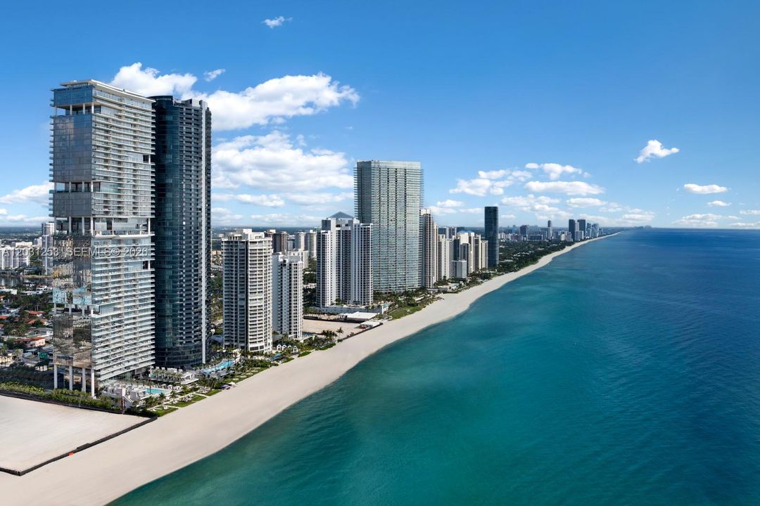 For Sale: $16,950,000 (4 beds, 4 baths, 6121 Square Feet)