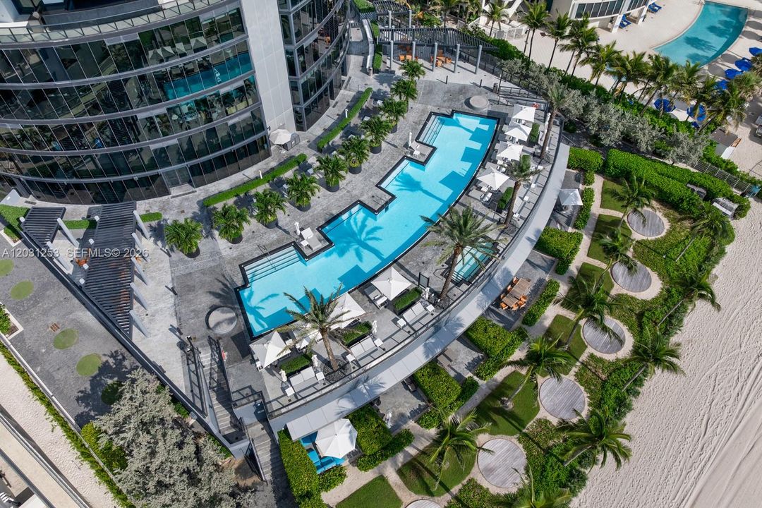 For Sale: $16,950,000 (4 beds, 4 baths, 6121 Square Feet)