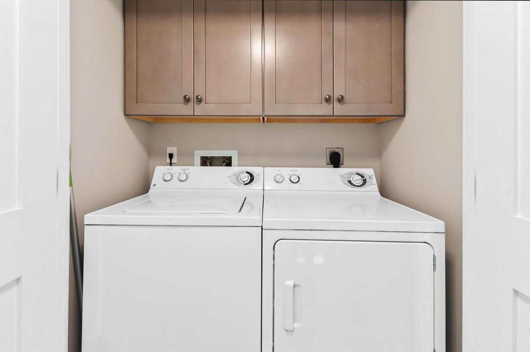 30 Laundry 01