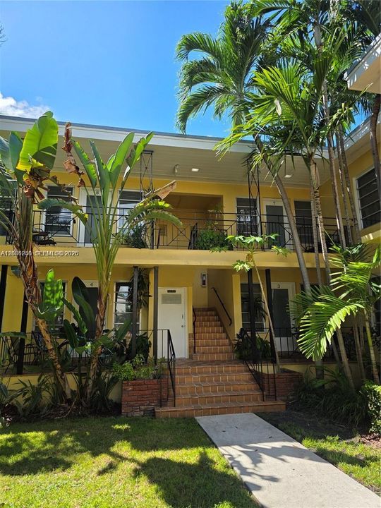 For Rent: $1,550 (1 beds, 1 baths, 400 Square Feet)